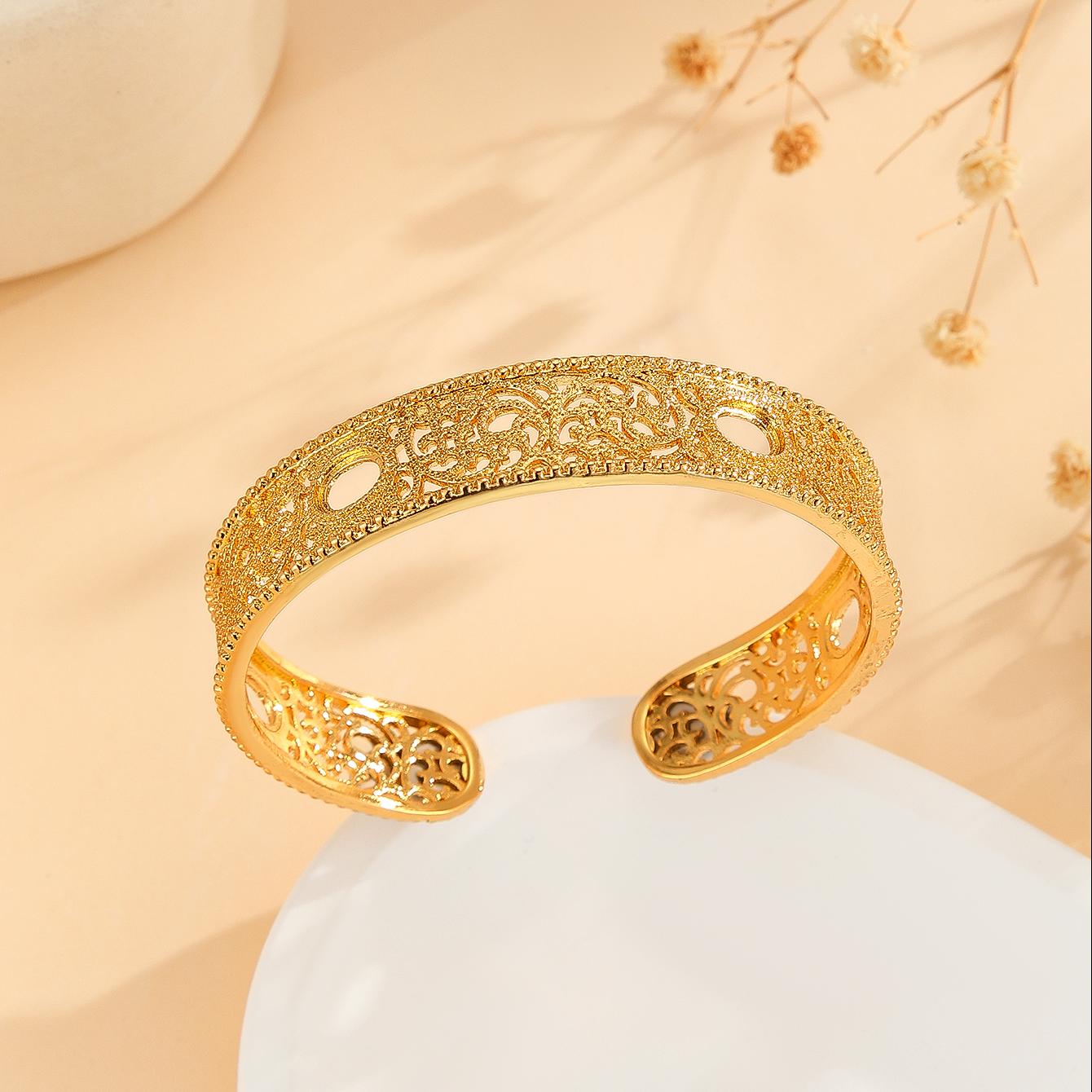 Bracelete Palace Lace • Floral ou Liso • Banhada a Ouro