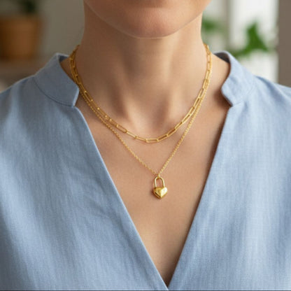 Colar Dupla Camada com Pingente de Coração Twin Love Glow Banhado a Ouro 18K
